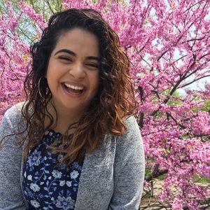 Meet your Posher, Talia